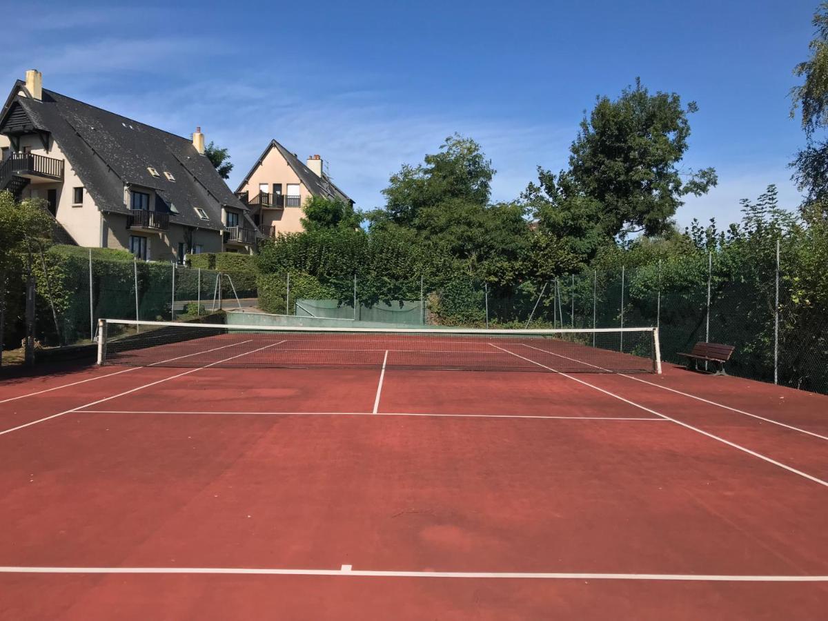 Le Manoir Du Mont Canisy Piscine & Tennis Apartment